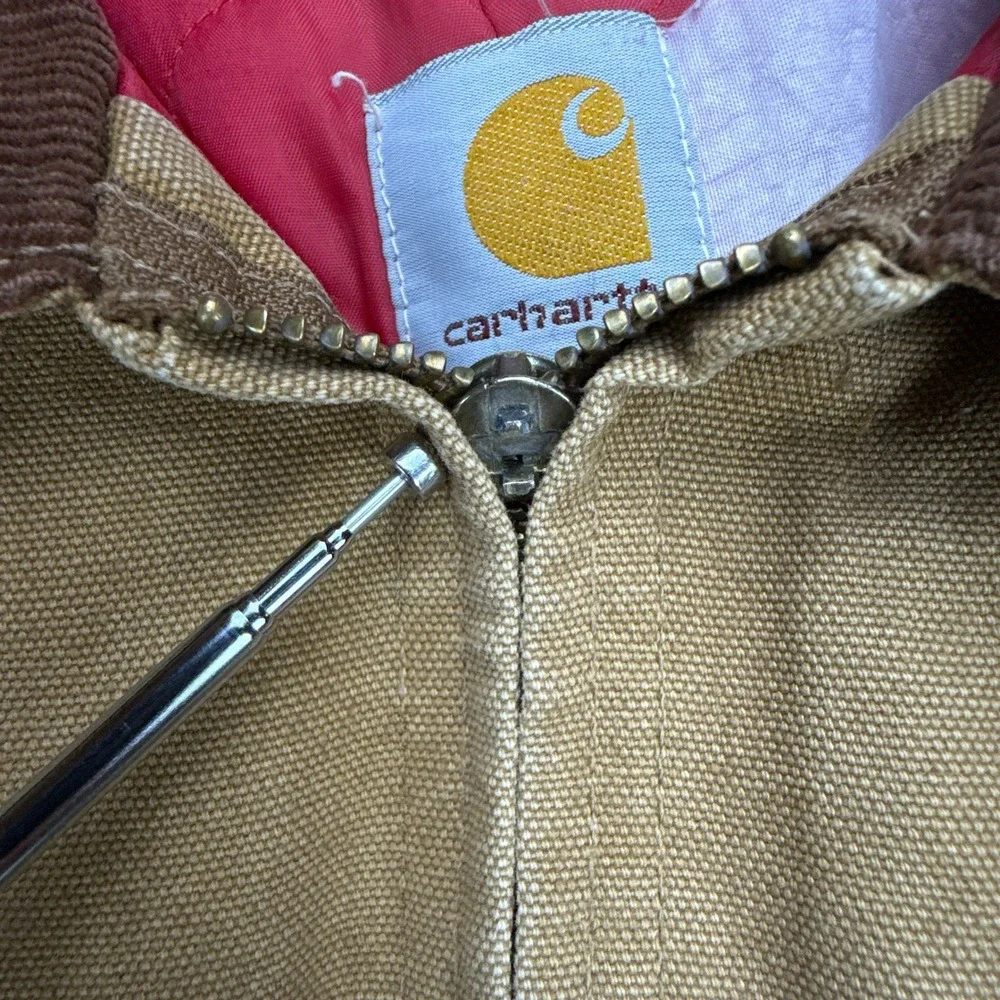 Carhartt‎ Detroit Jacket Quilt Lined Youth Medium Y20 BRN Brown Red Lining